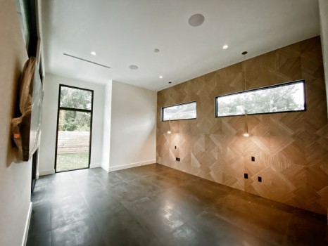 5300 sq. ft. custom designed home located in in Tampa, FL (Hillsborough County) <br>Built by Charter Bay Home Builders