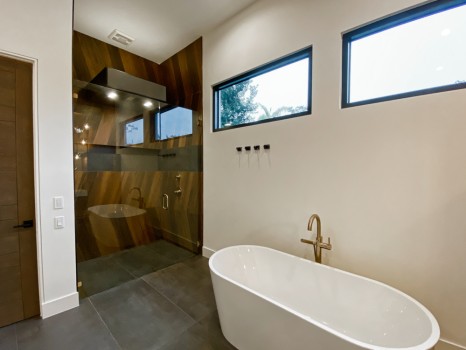 5300 sq. ft. custom designed home located in in Tampa, FL (Hillsborough County) <br>Built by Charter Bay Home Builders